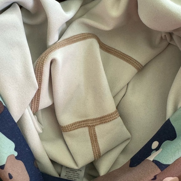 Balance Athletica Vitality Camo Leggings and sports bra size small - Picture 11 of 11